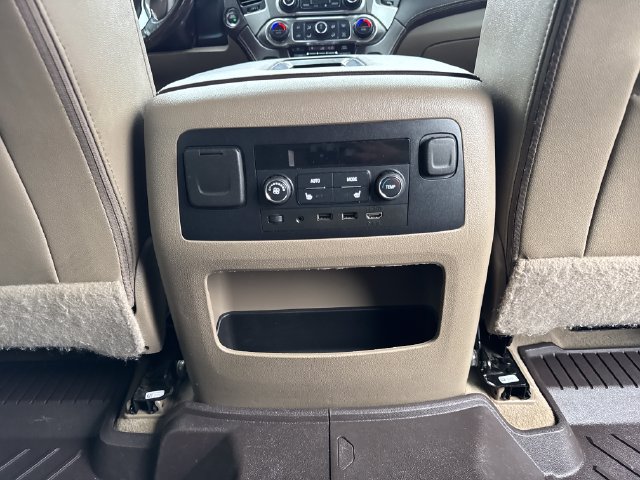 Used 2019 Chevrolet Suburban LT AWD/4WD image 36