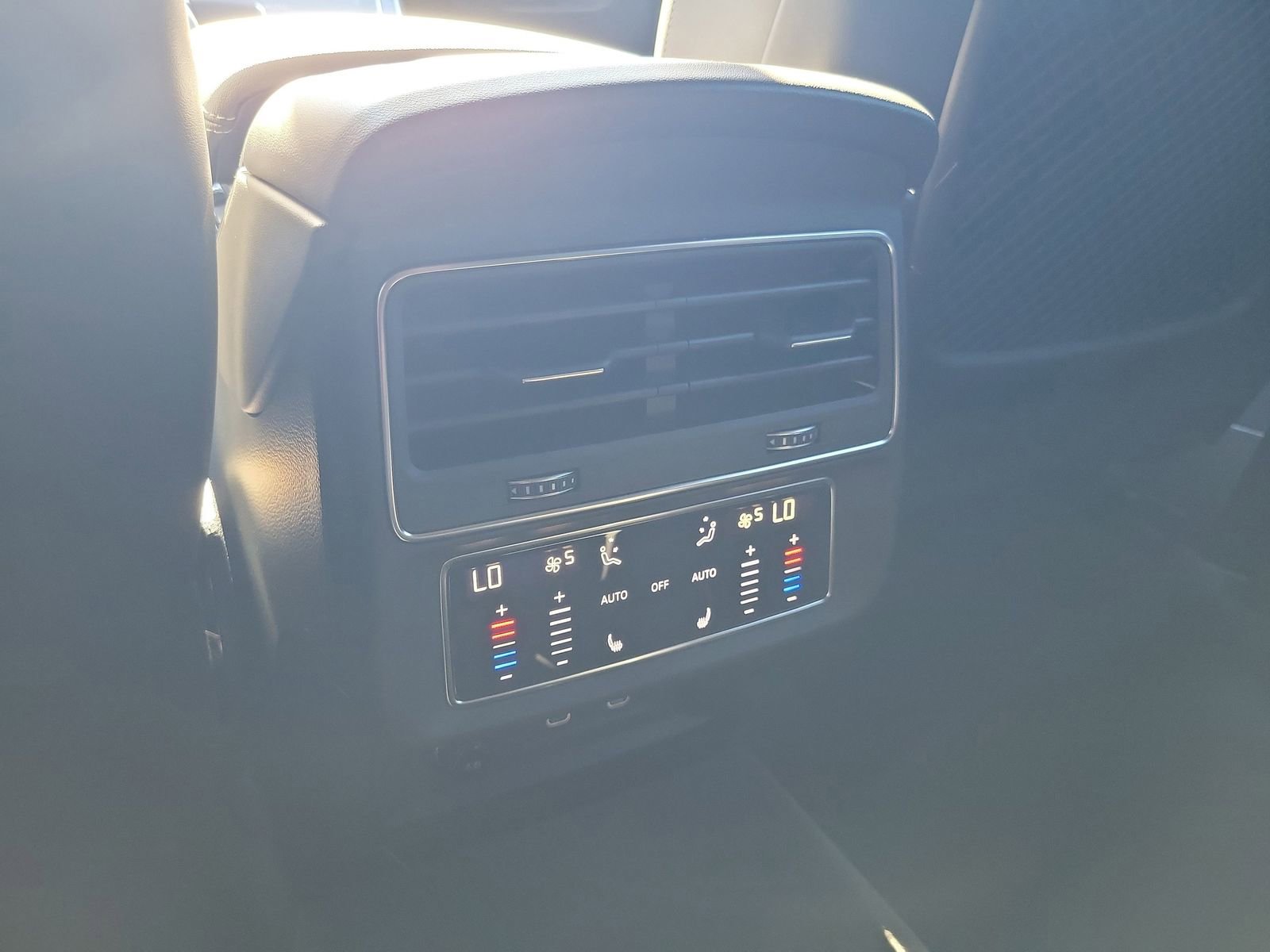 New 2026 Audi Q7 3.0T Premium Plus AWD/4WD image 13
