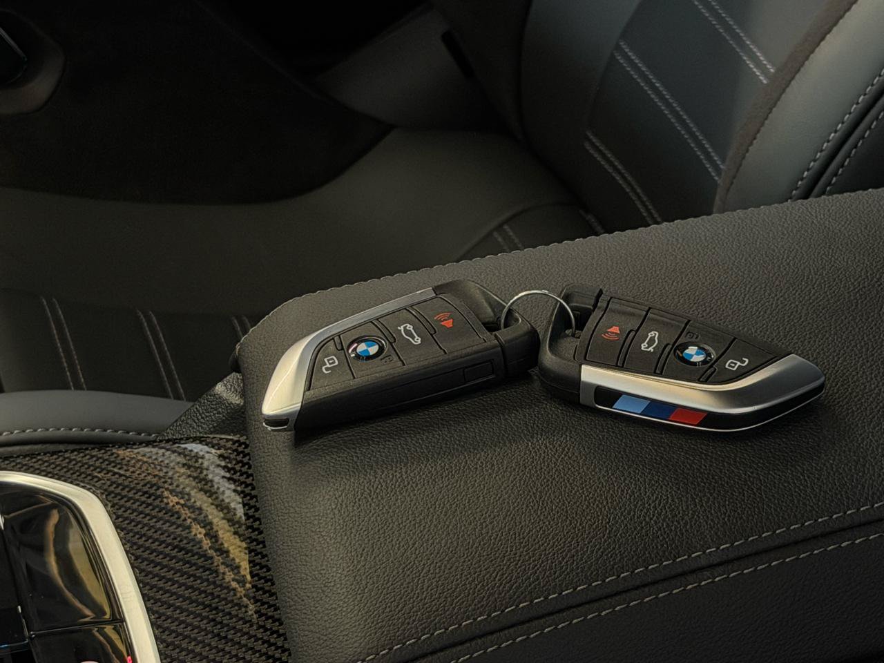 Used 2023 BMW M2 w/ Carbon Package RWD image 28