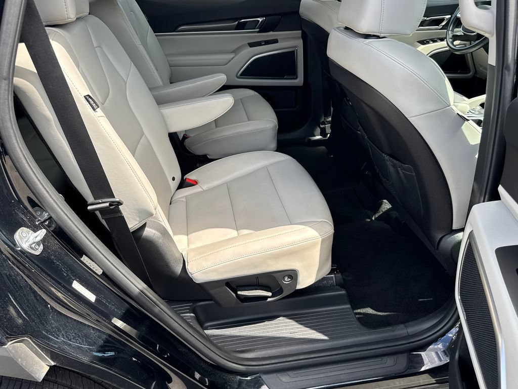 Used 2024 Kia Telluride S w/ S Sunroof Package FWD image 15