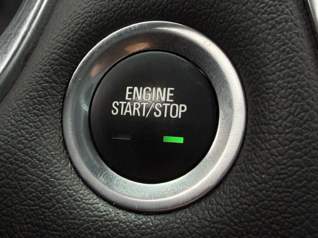 Used 2023 Chevrolet Traverse RS w/ LPO, Floor Liner Package FWD image 21