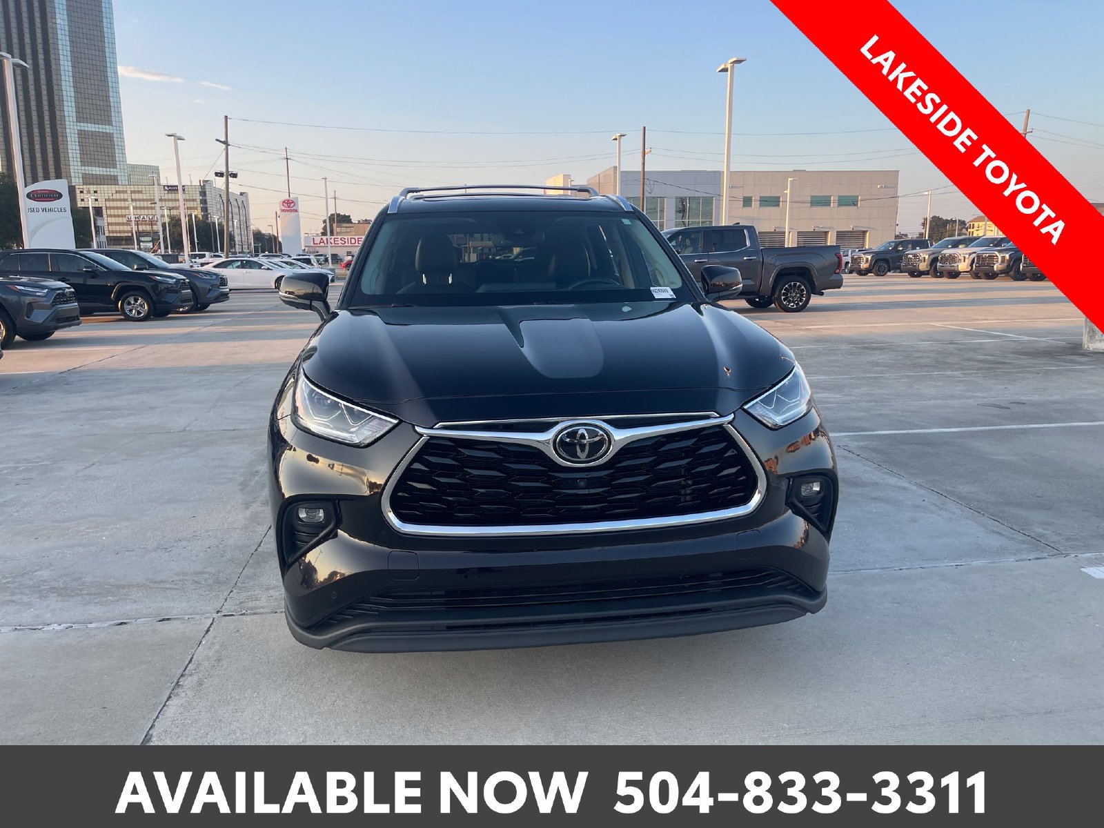 Used 2022 Toyota Highlander Limited AWD/4WD image 8
