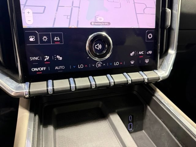 Certified 2026 GMC Acadia Elevation w/ Elevation Premium Package FWD image 23
