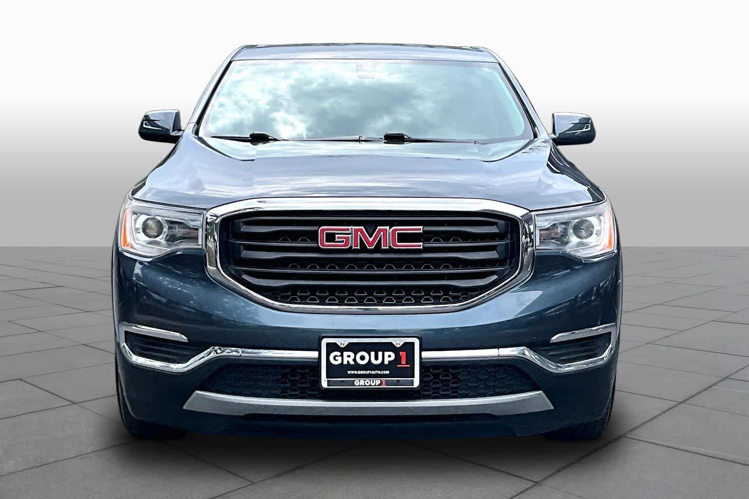 Used 2019 GMC Acadia SLE FWD image 4
