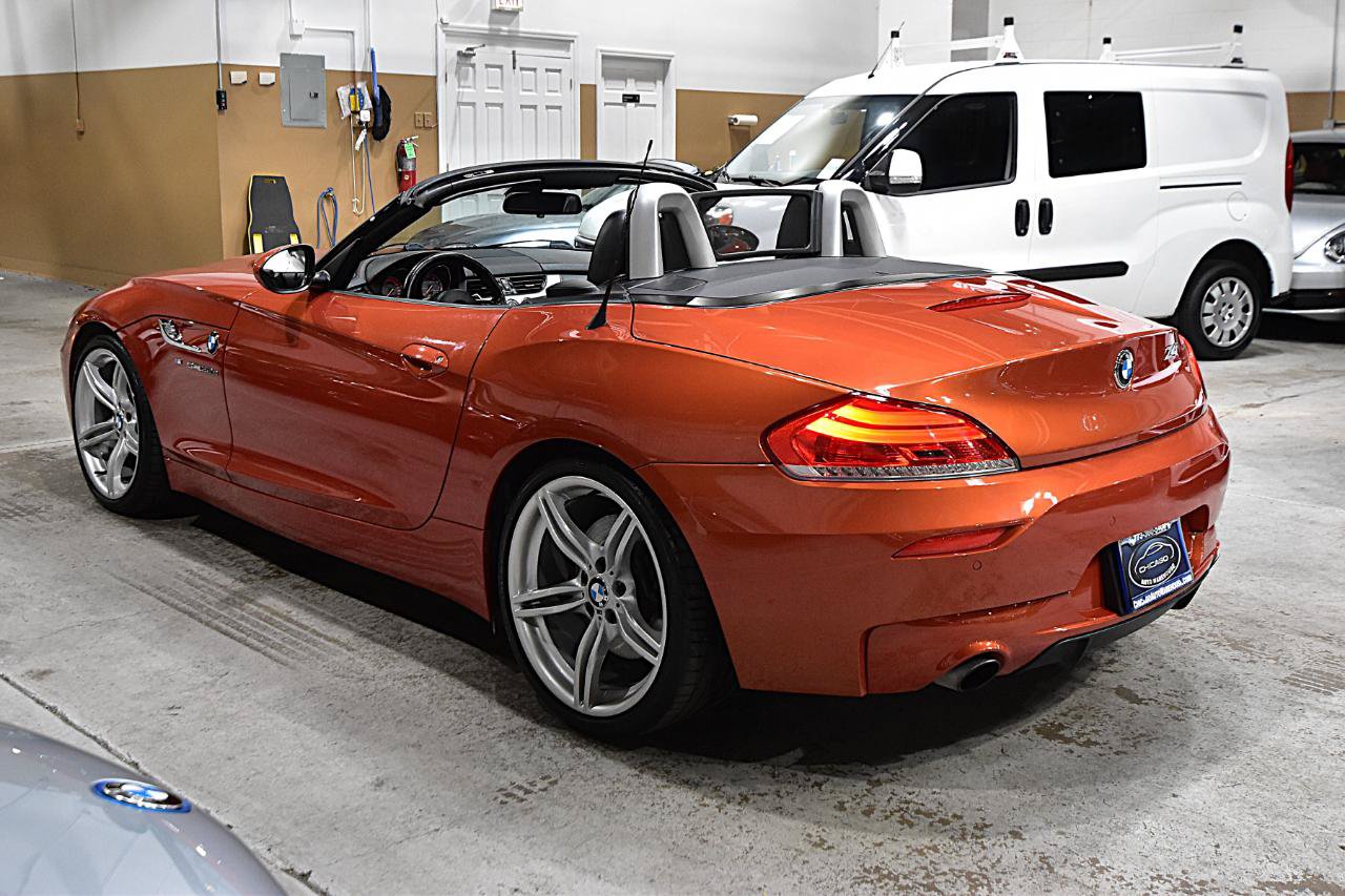 Used 2015 BMW Z4 sDrive35is RWD image 16