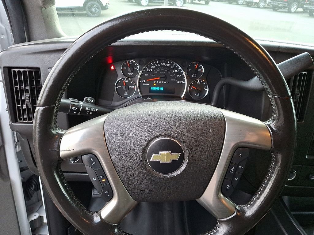 Used 2018 Chevrolet Express 3500 w/ Driver Convenience Package image 20