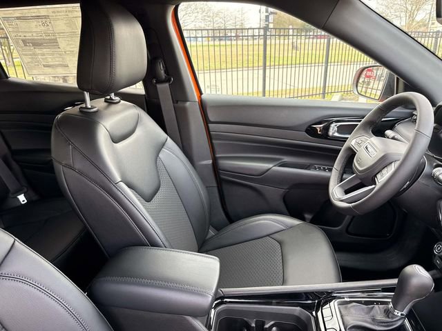 New 2026 Jeep Compass Latitude AWD/4WD image 24