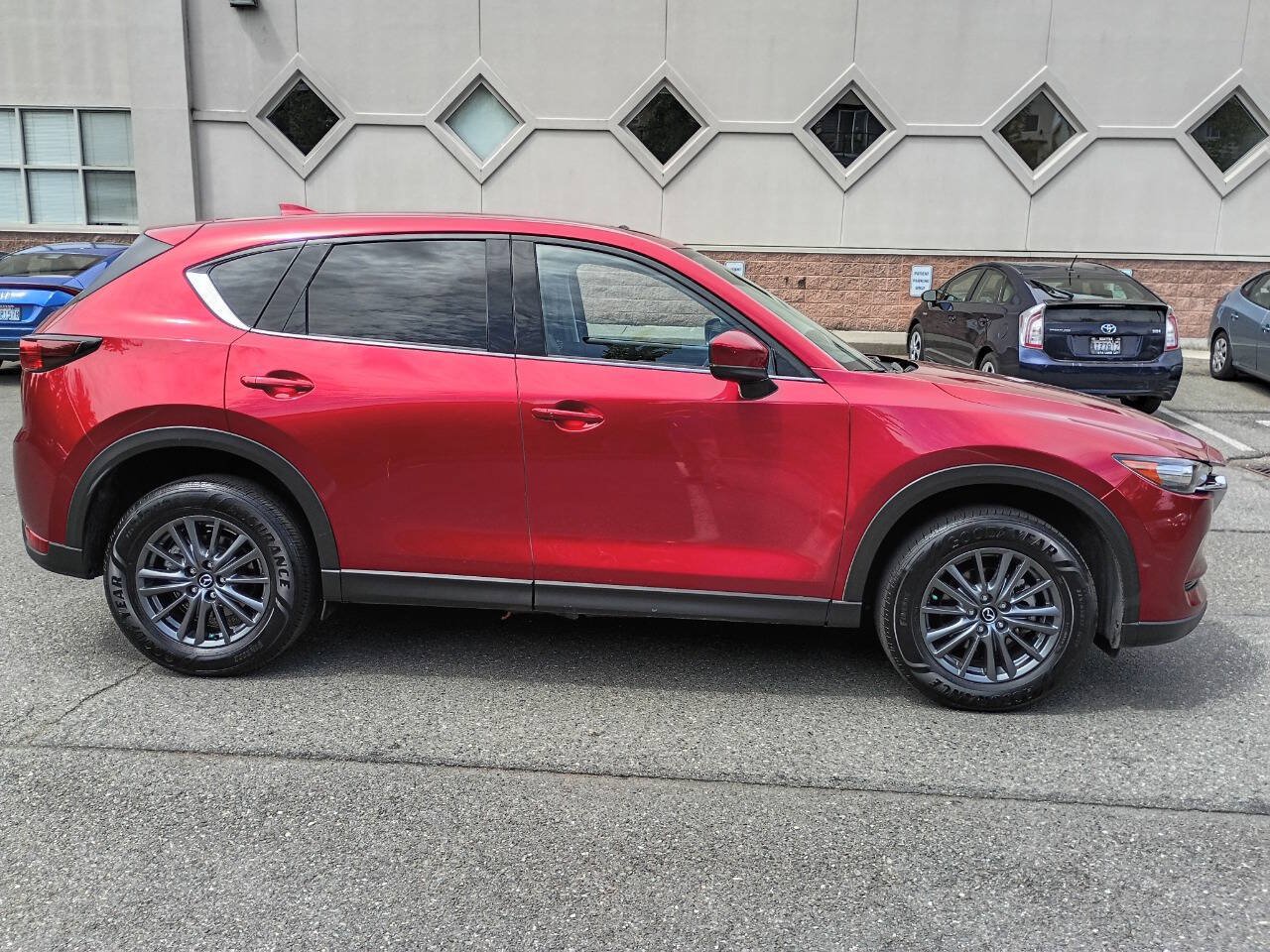 Used 2021 MAZDA CX-5 Touring w/ Touring Preferred SV Package AWD/4WD image 10
