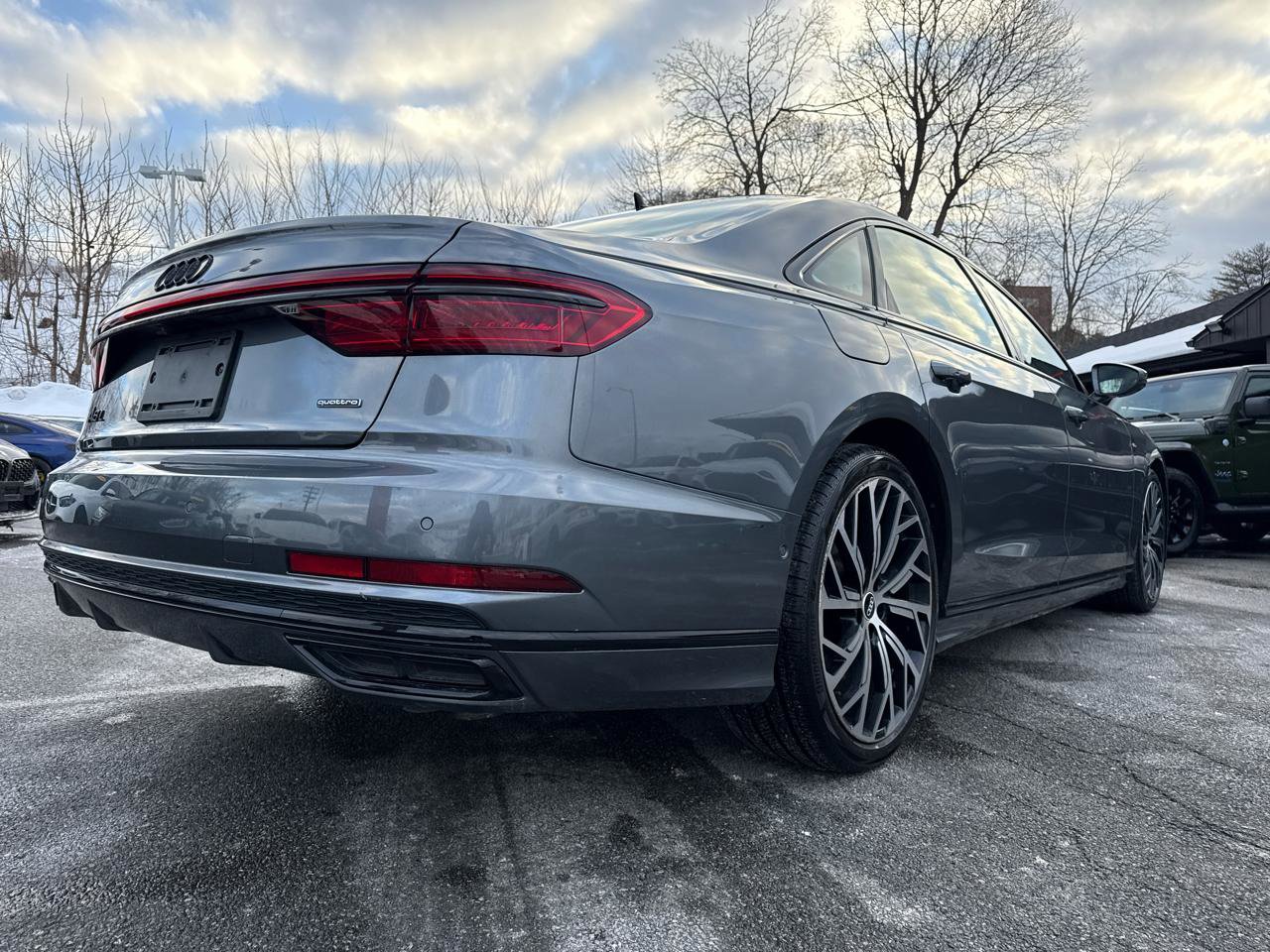 Used 2021 Audi A8 L 3.0T w/ Executive Plus Package image 13