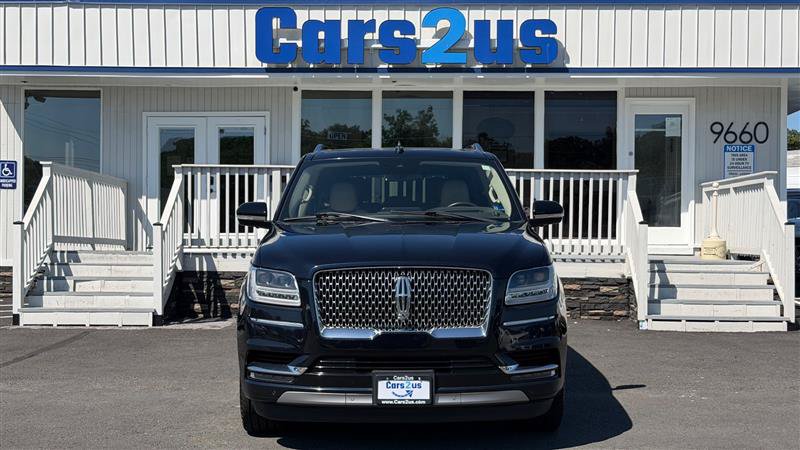 Used 2021 Lincoln Navigator Reserve w/ Luxury Package AWD/4WD image 10
