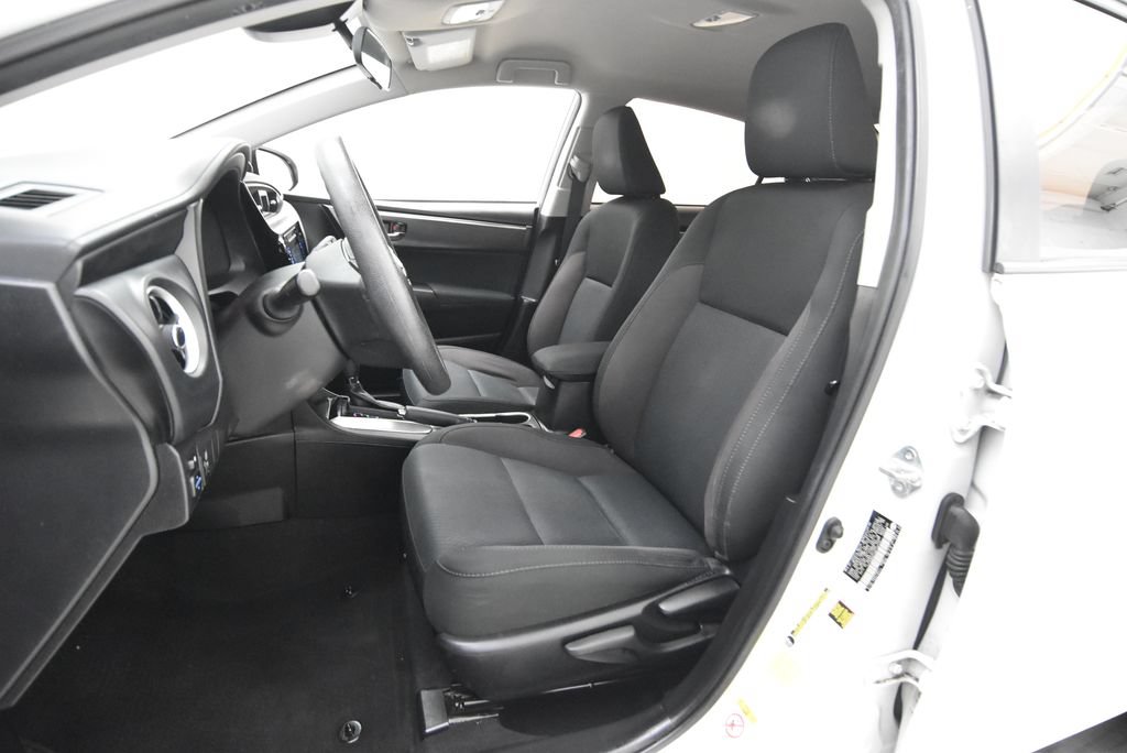 Used 2017 Toyota Corolla LE FWD image 25