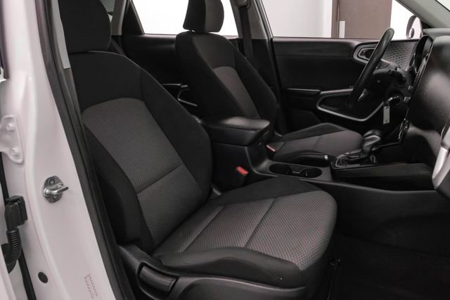 Used 2021 Kia Soul LX FWD image 29