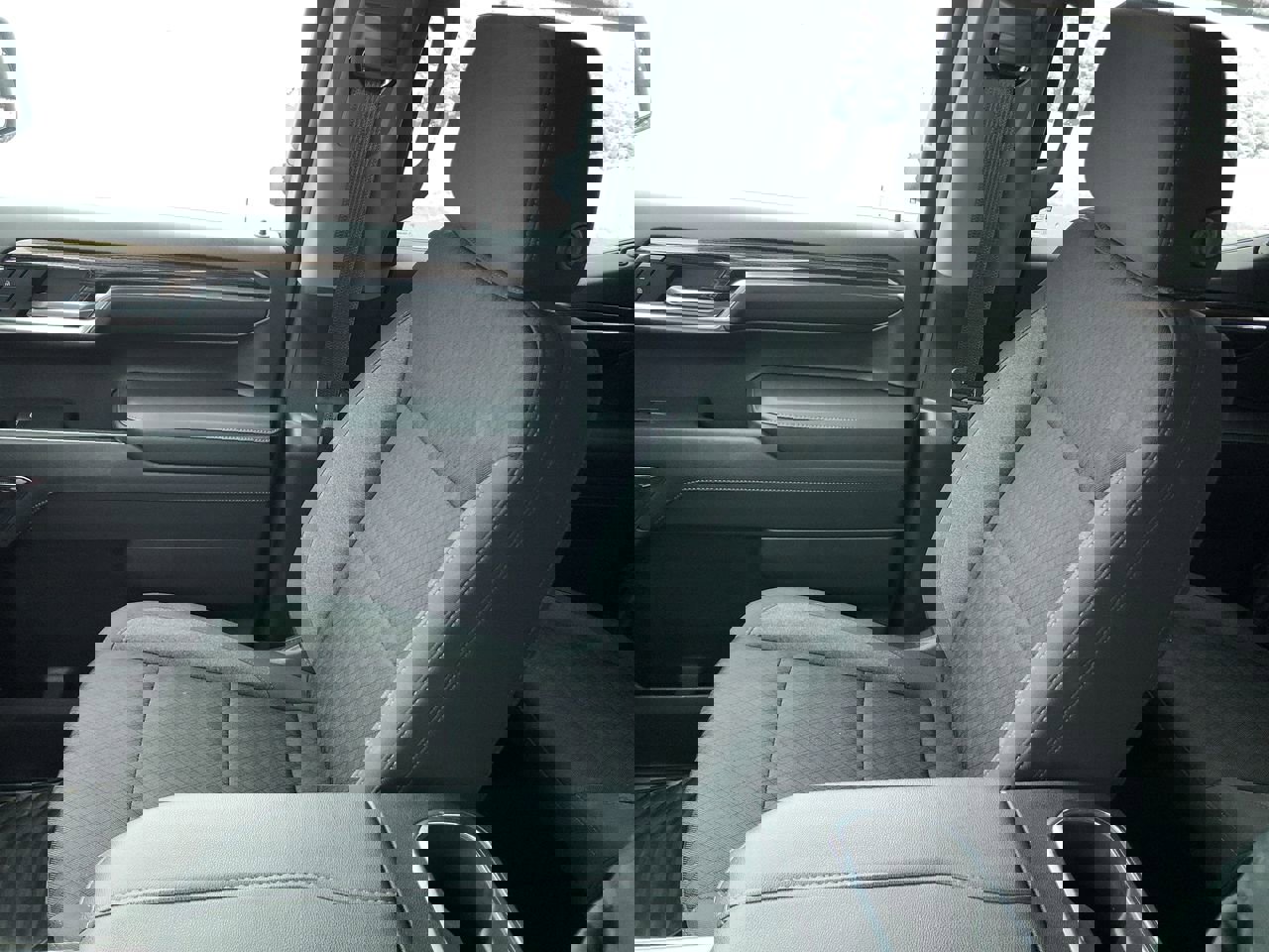 Used 2023 Chevrolet Silverado 1500 RST w/ Convenience Package II image 23