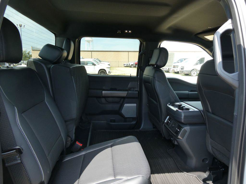 New 2026 Ford F150 Lariat w/ FX4 Off-Road Package AWD/4WD image 13