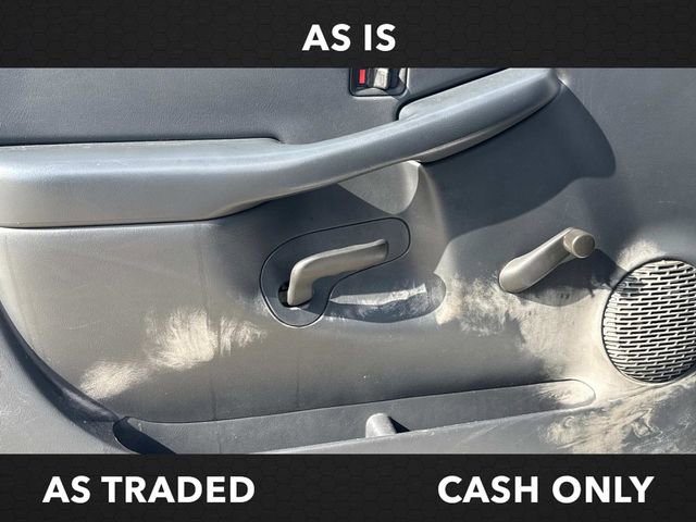 Used 1999 Chevrolet Silverado 1500 2WD Regular Cab w/ Regional Bonus Pkg image 19