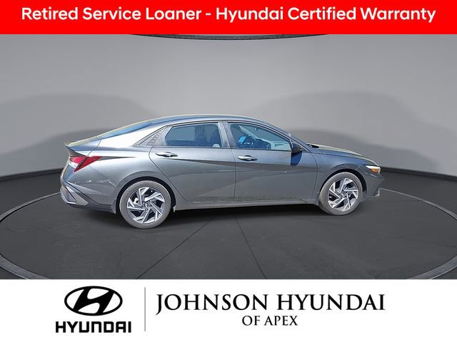 Certified 2025 Hyundai Elantra Sport image 9