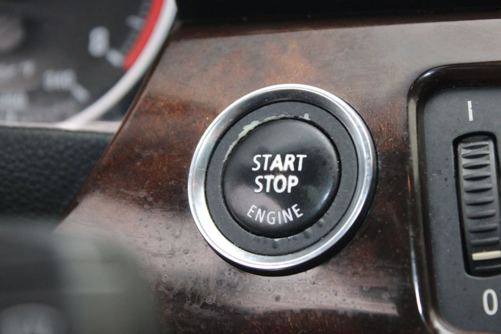 Used 2011 BMW 328i Coupe image 22