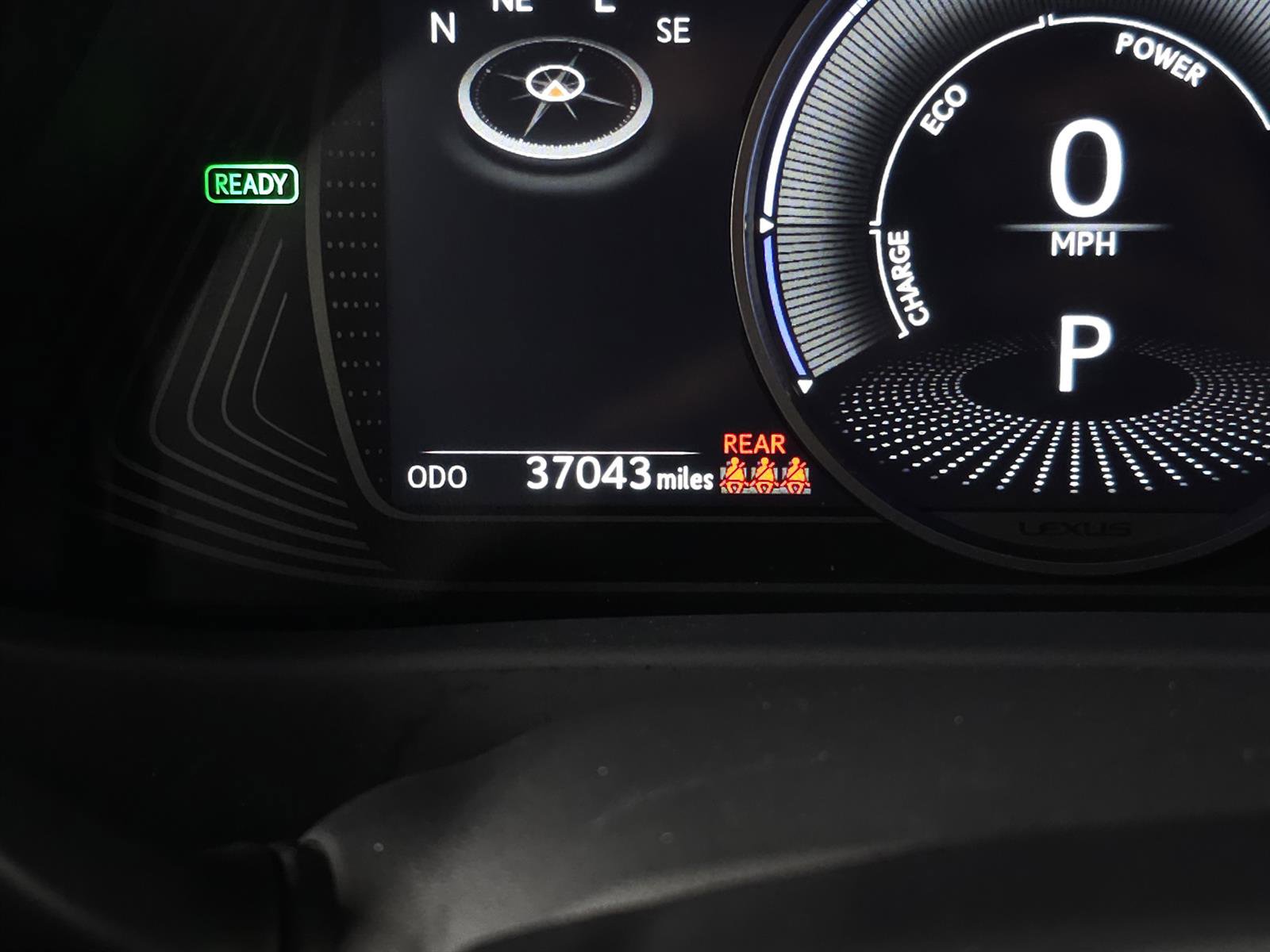 Used 2024 Lexus UX 250h AWD w/ Premium Package image 23