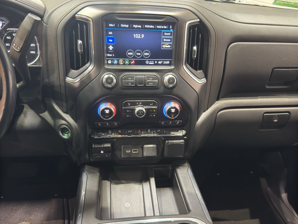 Certified 2021 GMC Sierra 1500 AT4 w/ AT4 Preferred Package image 31