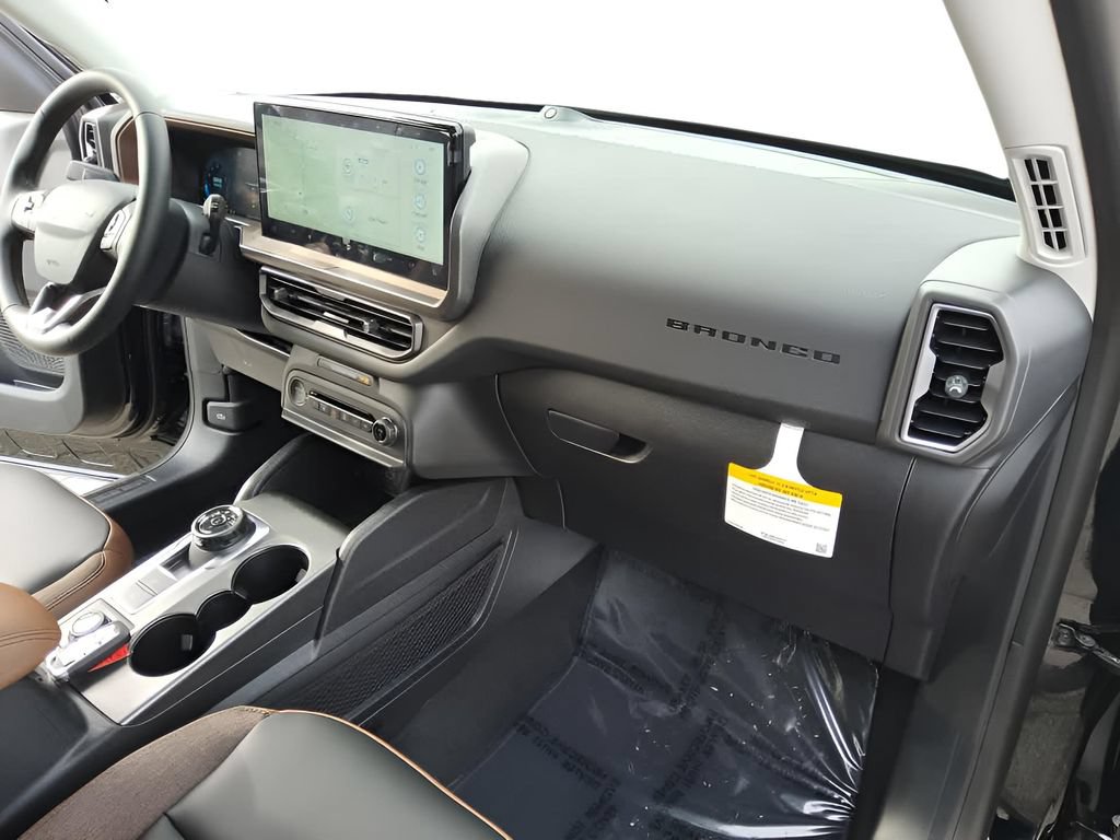 New 2025 Ford Bronco Sport Outer Banks w/ Outer Banks Tech Package+ AWD/4WD image 39