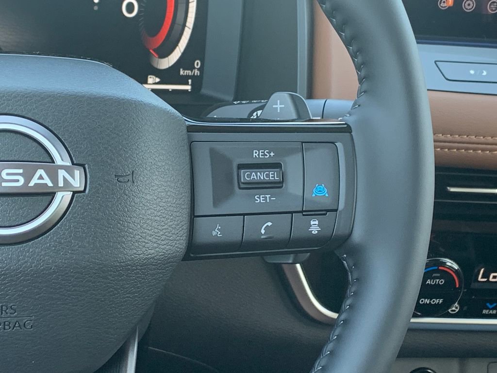 New 2026 Nissan Rogue Platinum AWD/4WD image 11