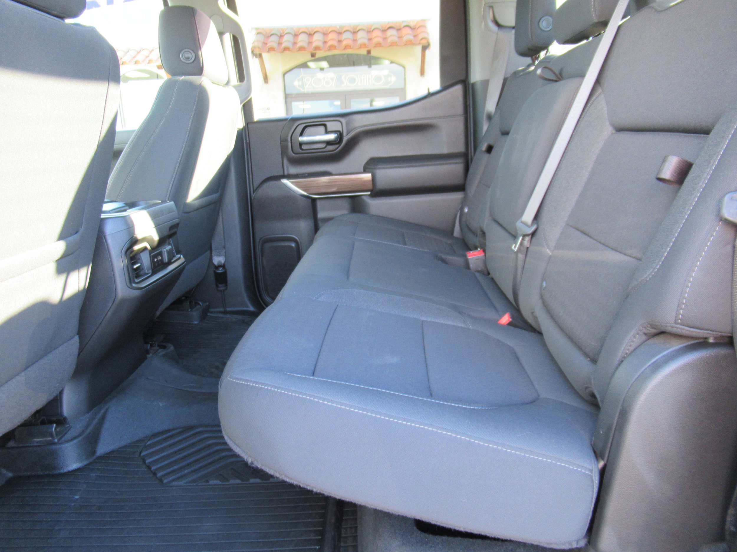 Used 2021 Chevrolet Silverado 1500 LT Trail Boss AWD/4WD image 9