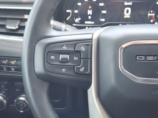 Used 2023 GMC Yukon Denali w/ LPO, Floor Liner Package AWD/4WD image 28