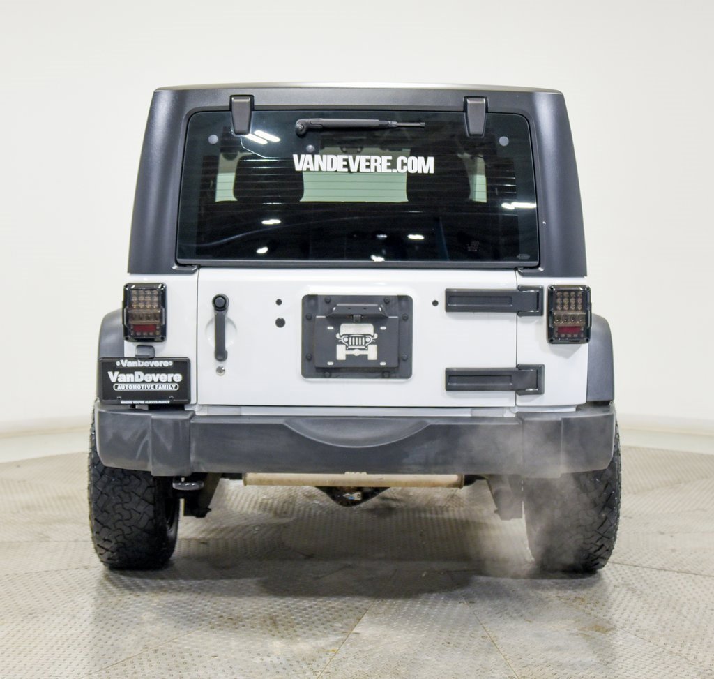 Used 2012 Jeep Wrangler Sport image 9