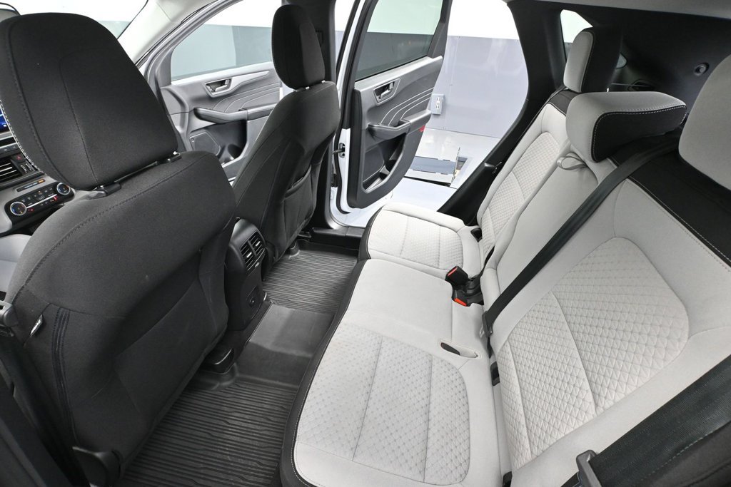 Used 2023 Ford Escape Active w/ Cold Weather Package FWD image 29