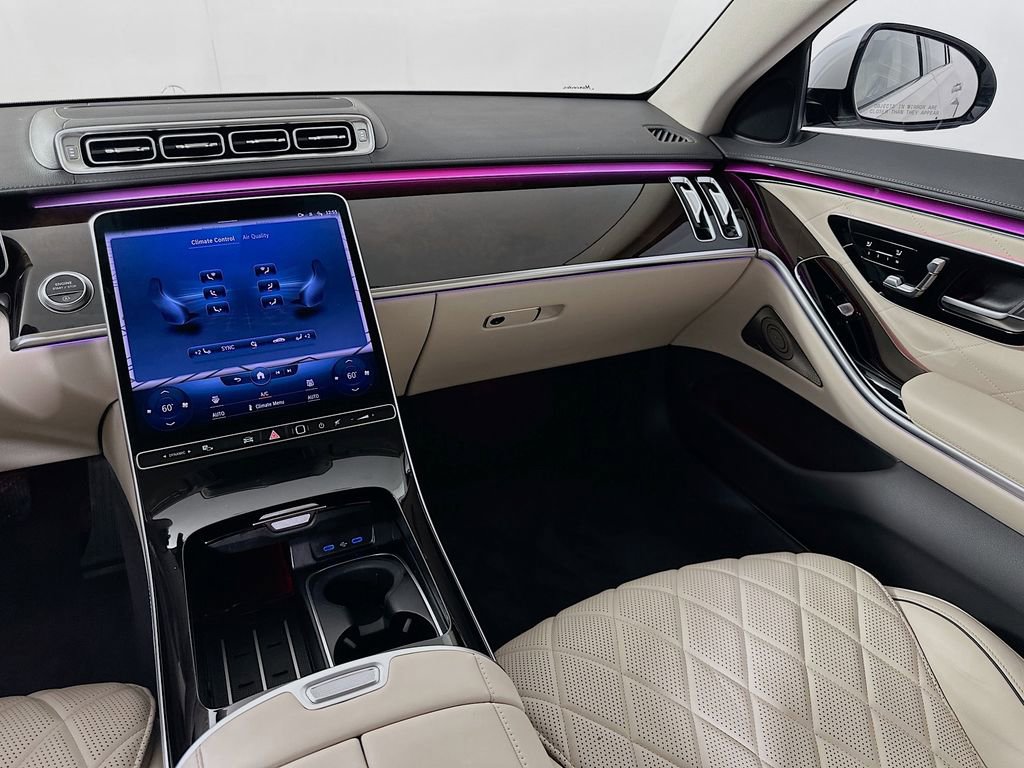 Used 2023 Mercedes-Benz S 500 4MATIC w/ Warmth & Comfort Package image 24