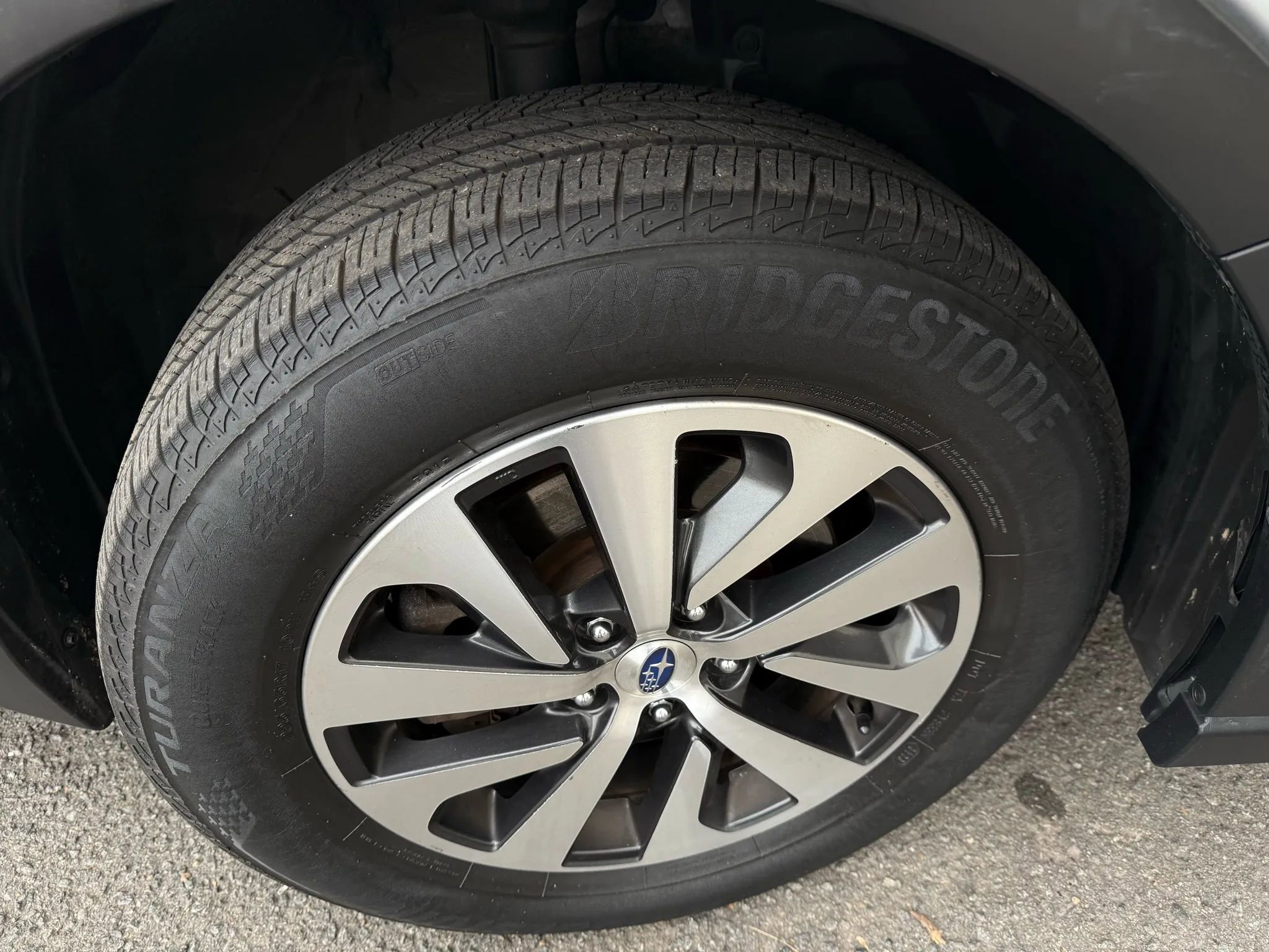 Used 2020 Subaru Outback Premium image 39