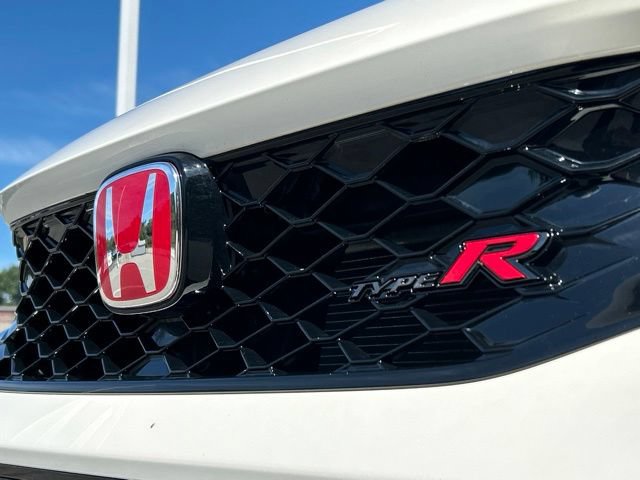 Used 2026 Honda Civic Type R image 4