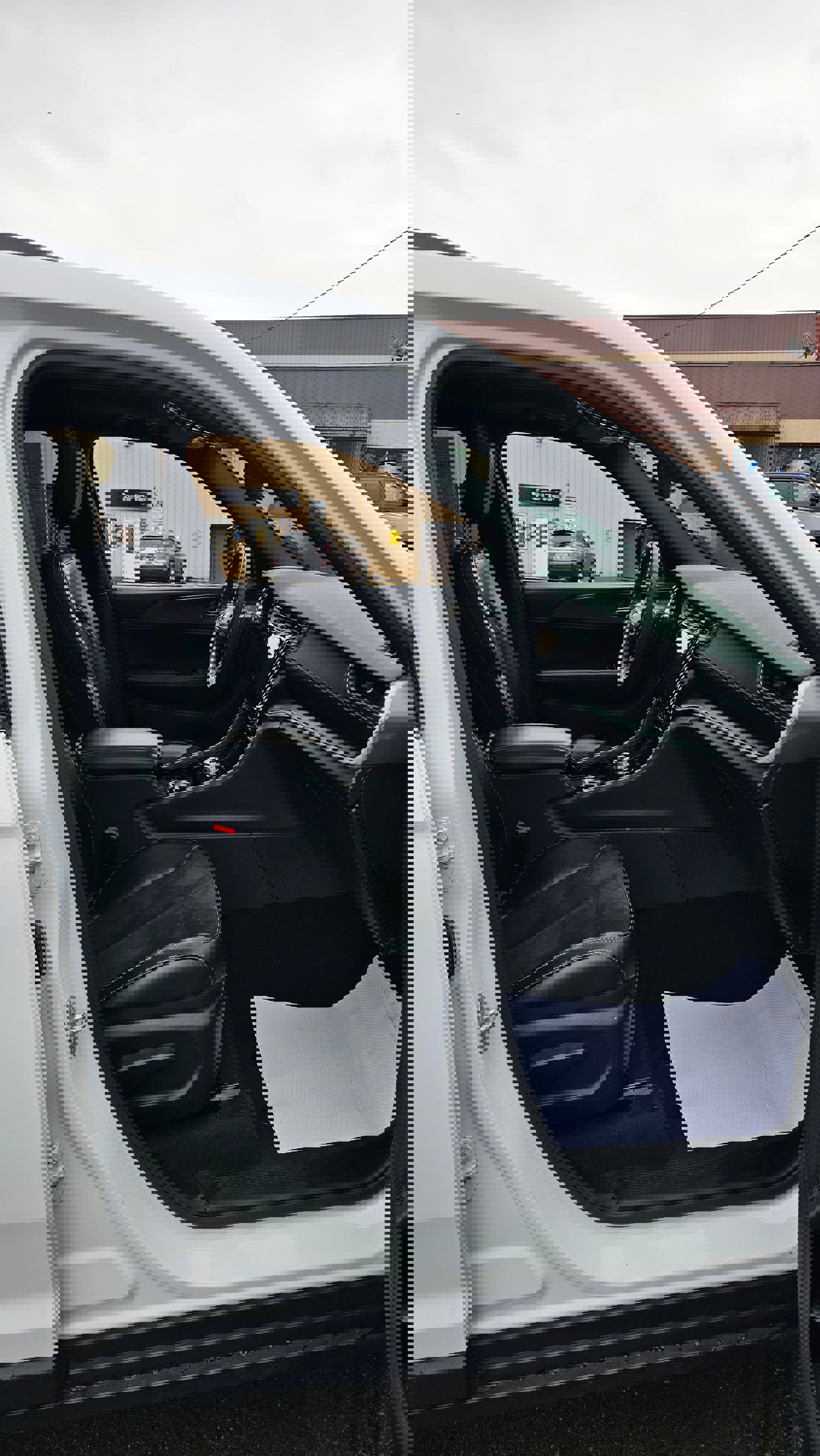 Used 2023 Jeep Grand Cherokee L Laredo image 15