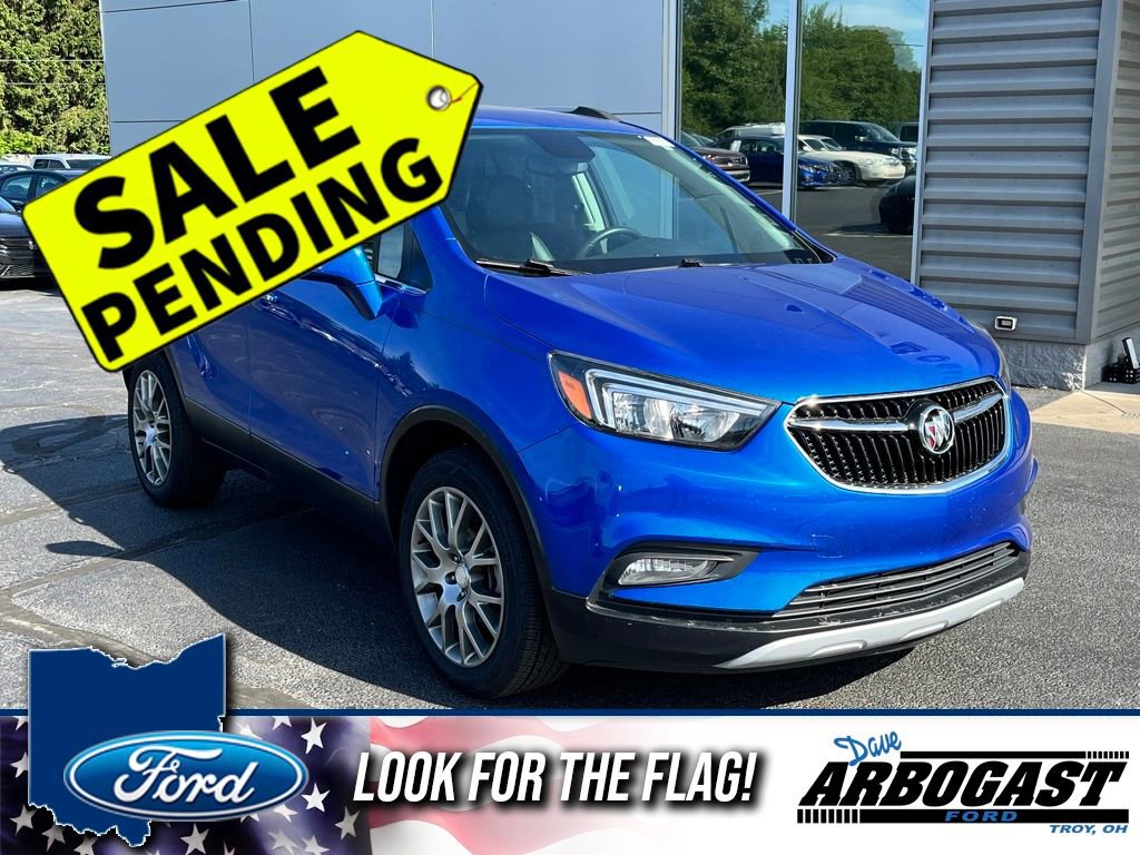 Used 2018 Buick Encore Sport Touring AWD/4WD image 1