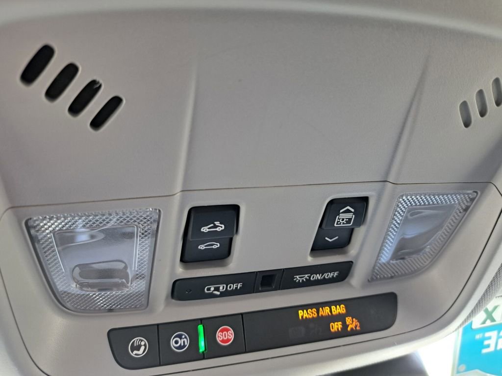 Used 2024 Chevrolet Malibu LT image 16