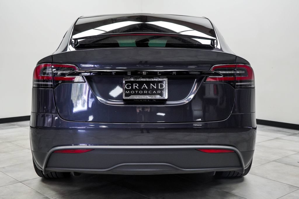Used 2025 Tesla Model X AWD/4WD image 10