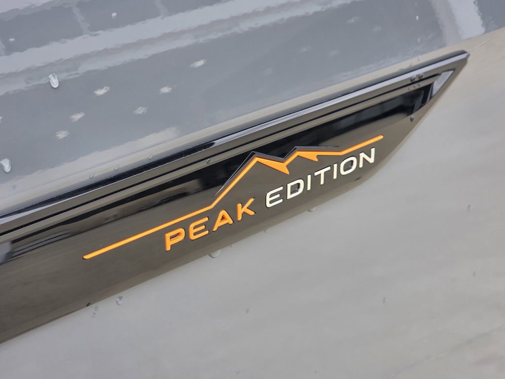 New 2026 Volkswagen Atlas Peak Edition image 7