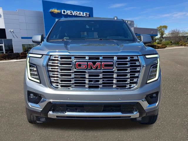 Used 2025 GMC Yukon Denali AWD/4WD image 22