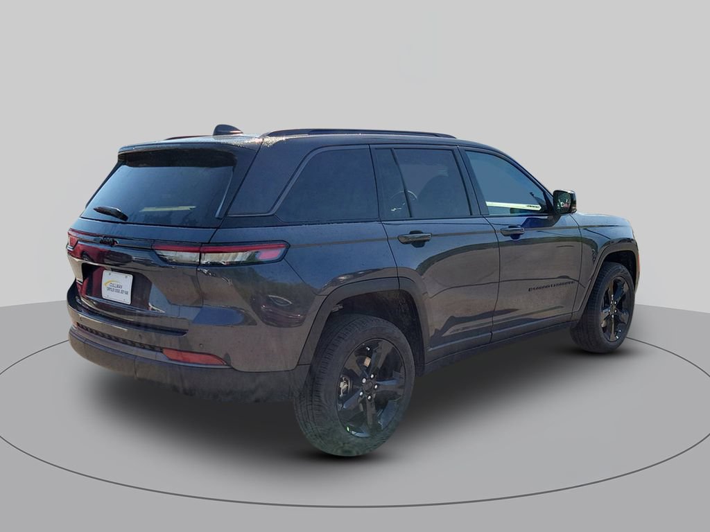 New 2026 Jeep Grand Cherokee Limited w/ Limited Altitude Package RWD image 3