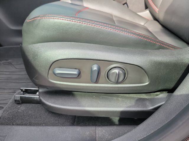 Used 2023 Chevrolet Equinox RS w/ RS Leather Package AWD/4WD image 15