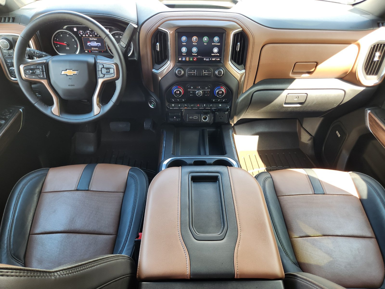 Used 2021 Chevrolet Silverado 2500 High Country AWD/4WD image 30