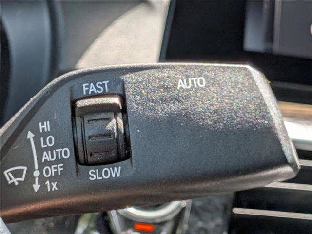 Used 2019 BMW 530i xDrive w/ Convenience Package image 12