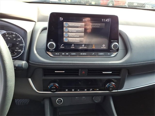 Used 2023 Nissan Rogue SV image 15