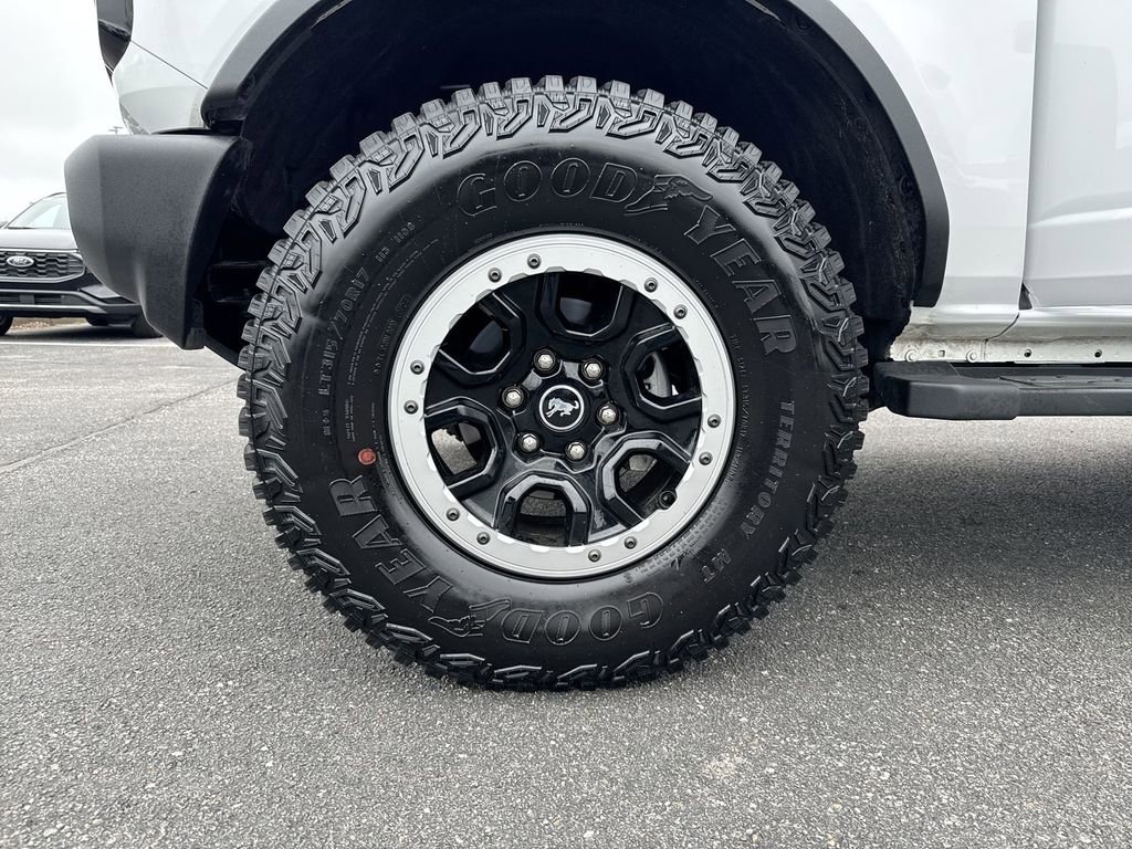 Certified 2024 Ford Bronco Outer Banks w/ Sasquatch Package image 27
