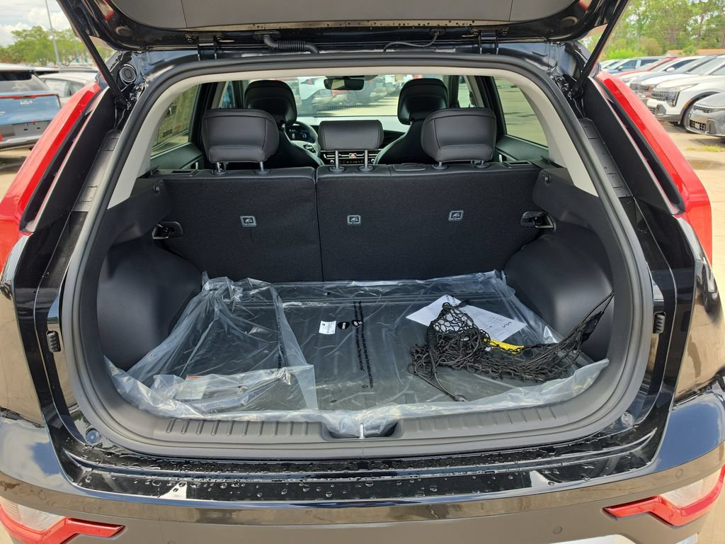 New 2026 Kia Niro EX FWD image 10