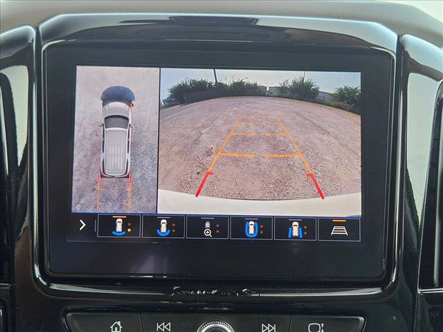 Used 2020 Chevrolet Traverse LT w/ LT Premium Package AWD/4WD image 13