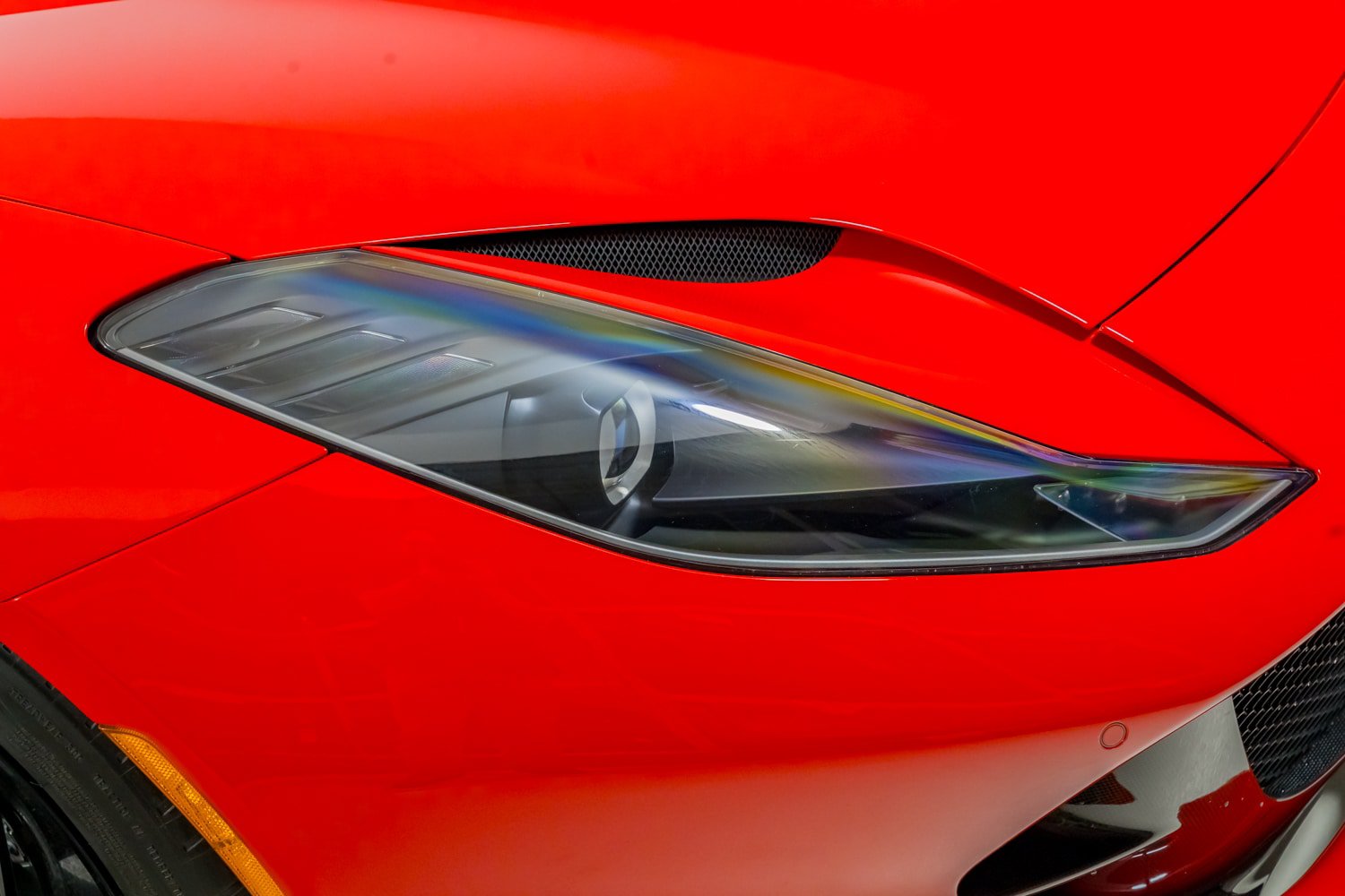 Used 2018 Ferrari 812 Superfast RWD image 32
