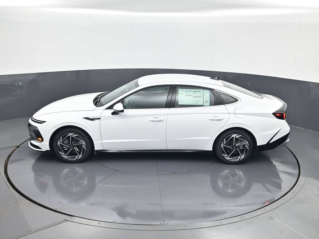 New 2026 Hyundai Sonata SEL FWD image 20