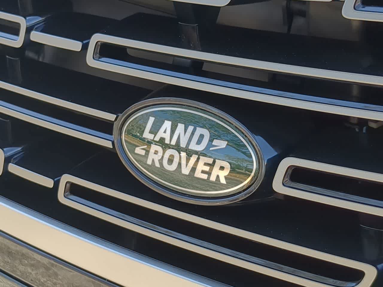 New 2026 Land Rover Range Rover SE AWD/4WD image 12