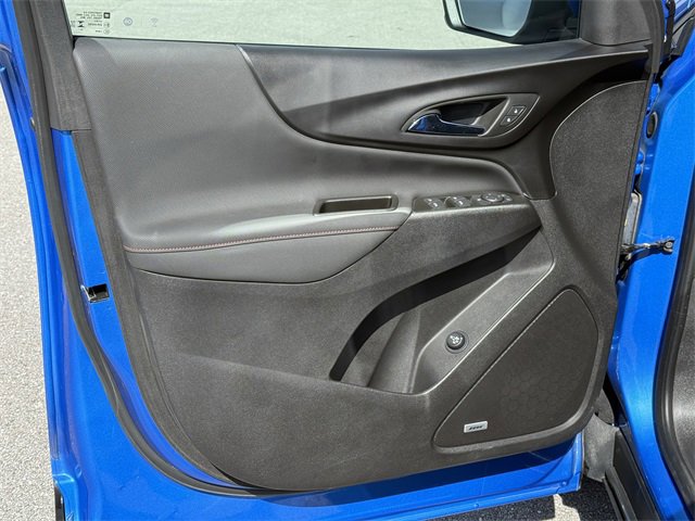 Used 2024 Chevrolet Equinox RS w/ RS Leather Package image 31